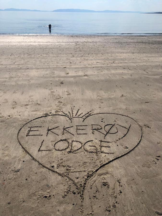 Ekkeroy Lodge - Arctic Living Вадсьо Екстер'єр фото
