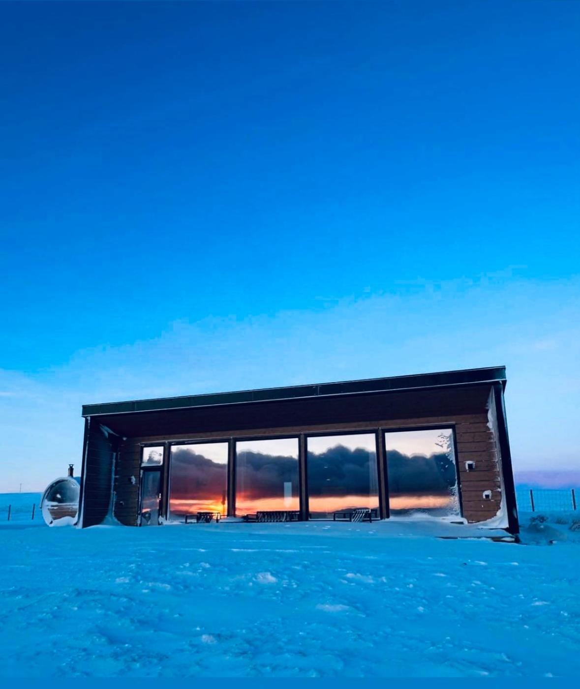 Ekkeroy Lodge - Arctic Living Вадсьо Екстер'єр фото
